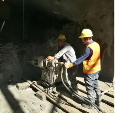 肇州水下抗分散灌浆料特点 水下不分散注浆料介绍